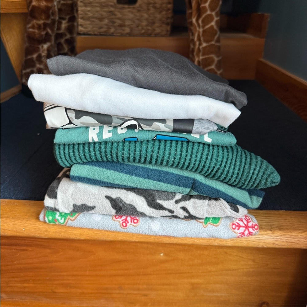 8 Piece Boys 10/12 Pajama Bundle